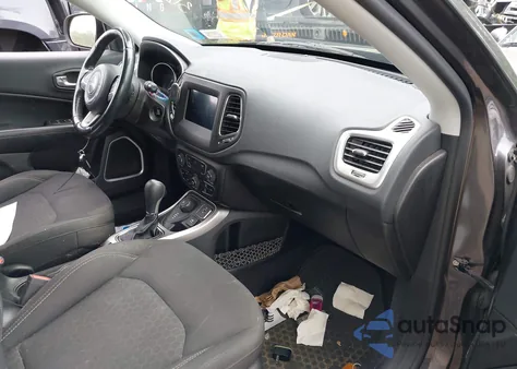 2018 Jeep Compass Sport 4X4 from USA, damaged, VIN 3C4NJDAB3JT230260